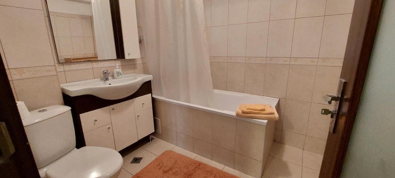 Apartament Cu 3 Camere Cluj-Napoca Eksteriør bilde