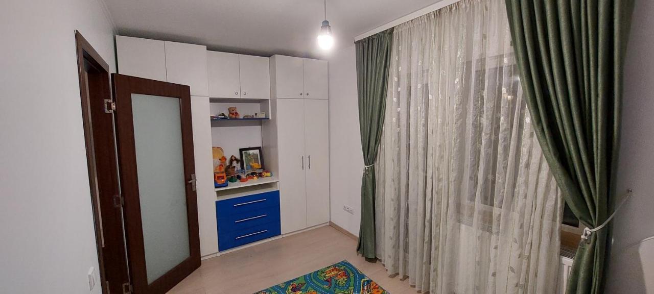 Apartament Cu 3 Camere Cluj-Napoca Eksteriør bilde