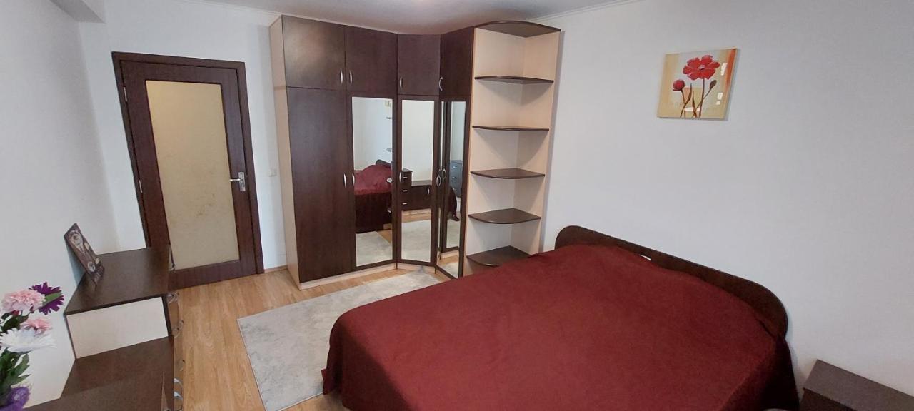 Apartament Cu 3 Camere Cluj-Napoca Eksteriør bilde